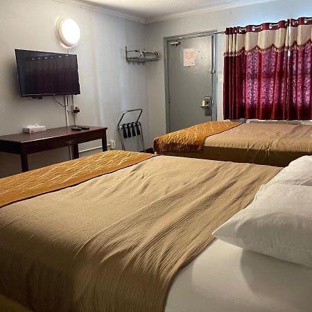 Liberty Inn Bowmanville Εξωτερικό φωτογραφία