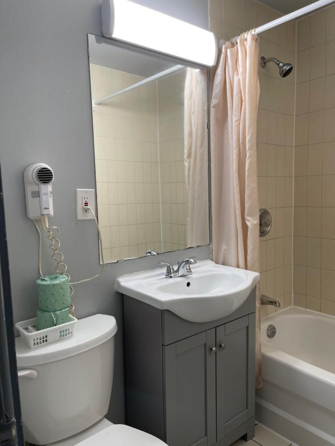 Liberty Inn Bowmanville Εξωτερικό φωτογραφία