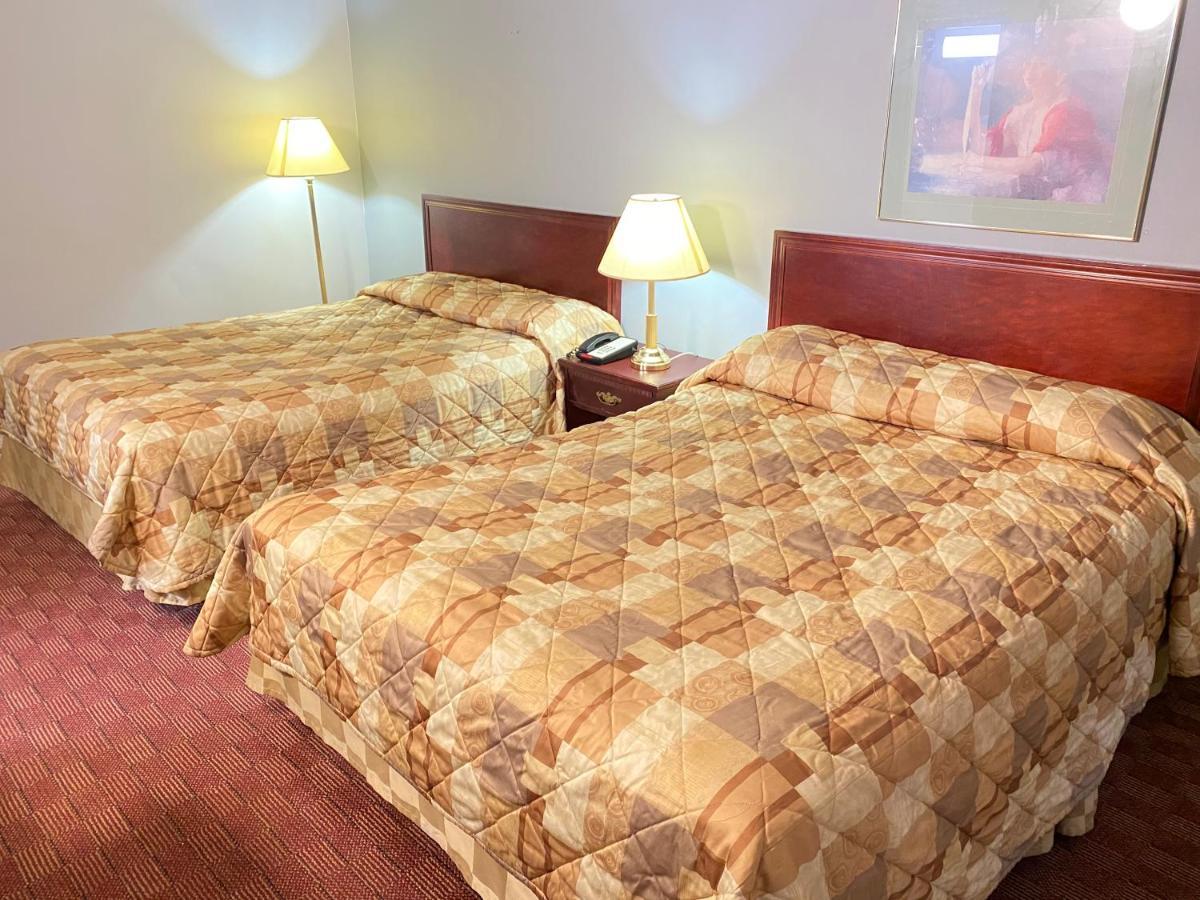 Liberty Inn Bowmanville Εξωτερικό φωτογραφία